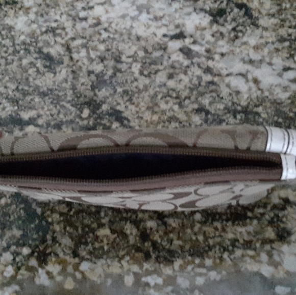 Coach wristlet wallet - Picture 5 of 5